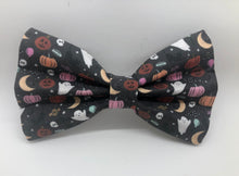 Load image into Gallery viewer, Koa's Ruff Life,  black halloween bow tie for dogs. Featres pumpokins, jack-o-lantern, and ghost.