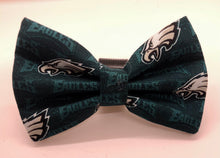 Load image into Gallery viewer, Koa's Riff Life, green and white Philadelphia Eagles bow tie for dogs