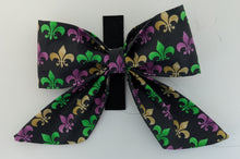 Load image into Gallery viewer, Koa's Ruff Life, Mardi Gras Fleur De Lis Sailor Bow for dogs