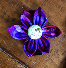 Load image into Gallery viewer, Koa's Ruff Life, purple plaid flower with bee center. Perfect for spring.