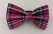 Load image into Gallery viewer, Koa&#39;s Ruff Life, valentine&#39;s day tartan plaid bow tie for dogs
